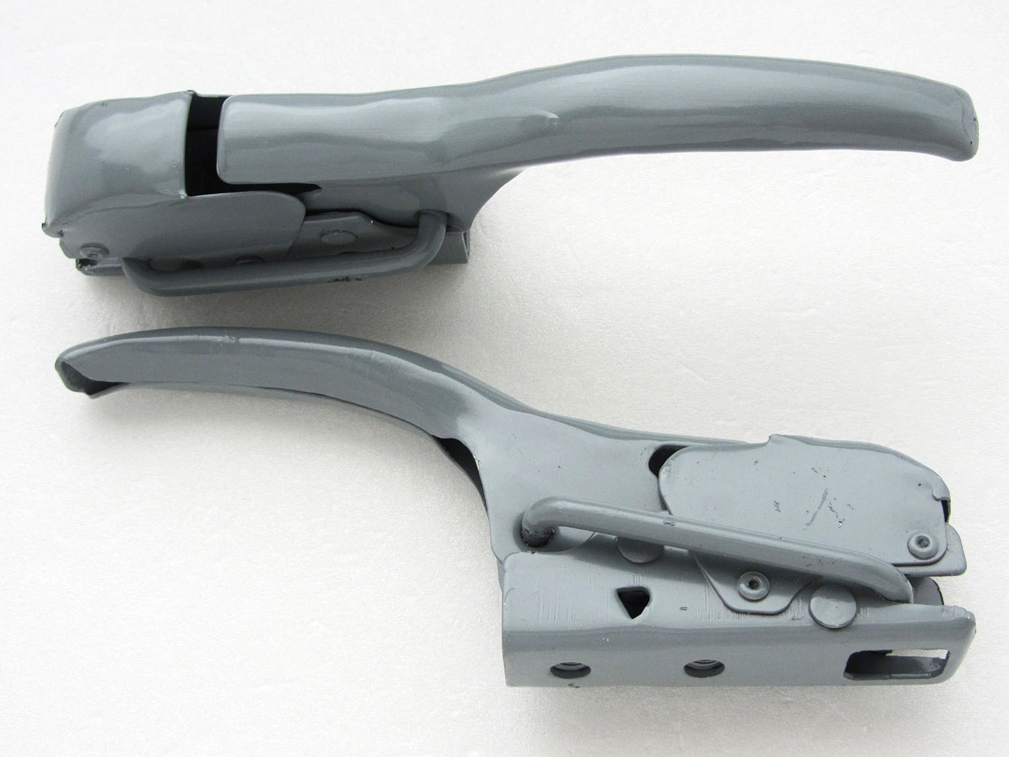 Isuzu D-Max Tailgate Side Handle Locker for Holden Rodeo Colorado (2003-2011)