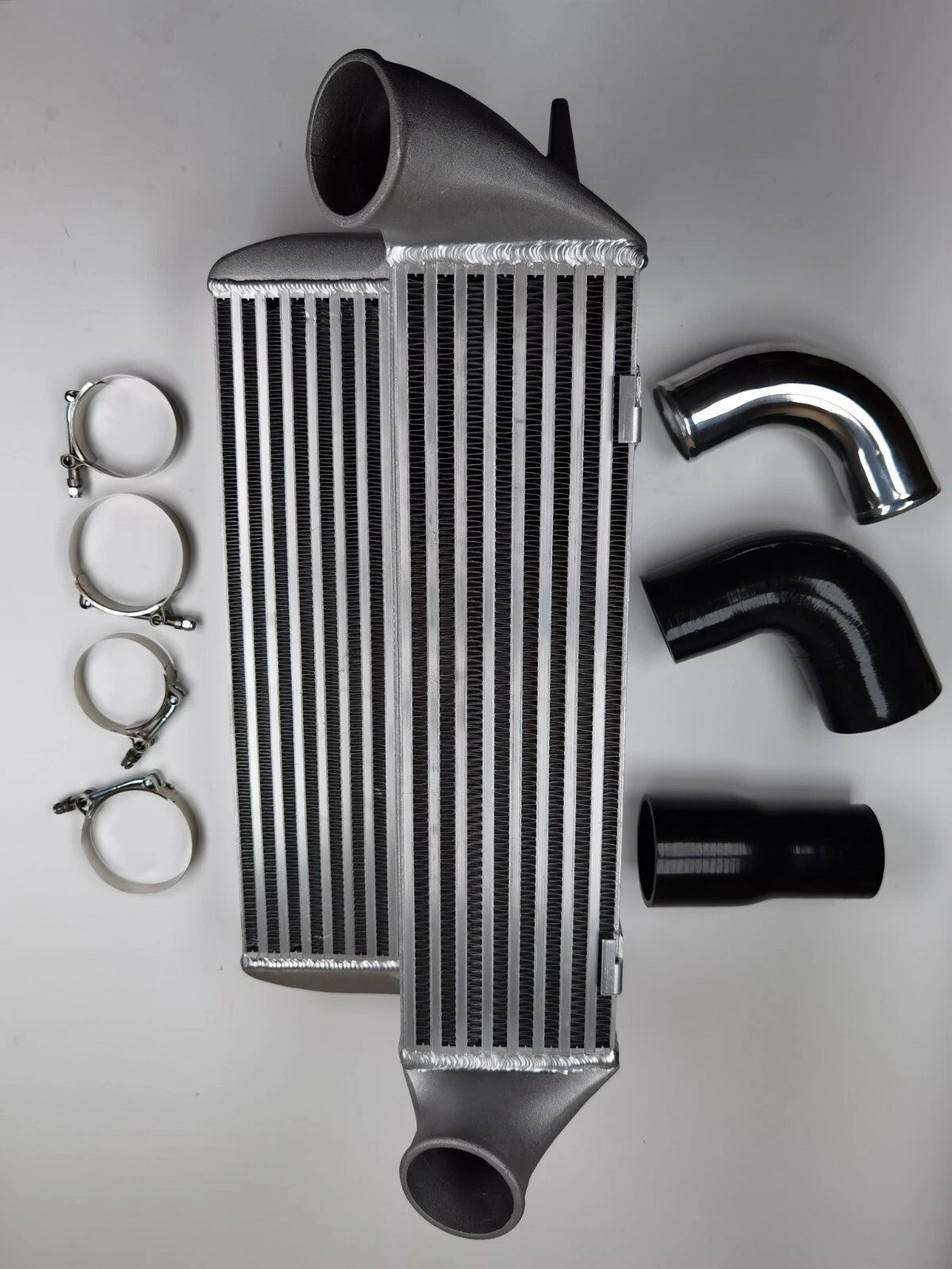 Turbo 7.5'' Stepped Aluminum Intercooler Silicone Piping for BMW 135i 335i (2007-2013)