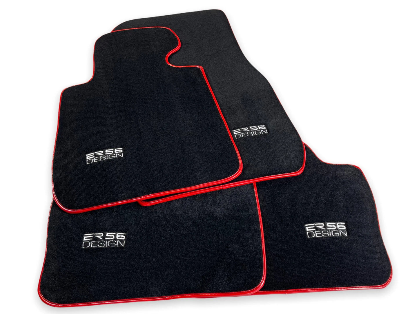 Premium Black Red Round Floor Mats for BMW 1 Series E82 (2007-2013)