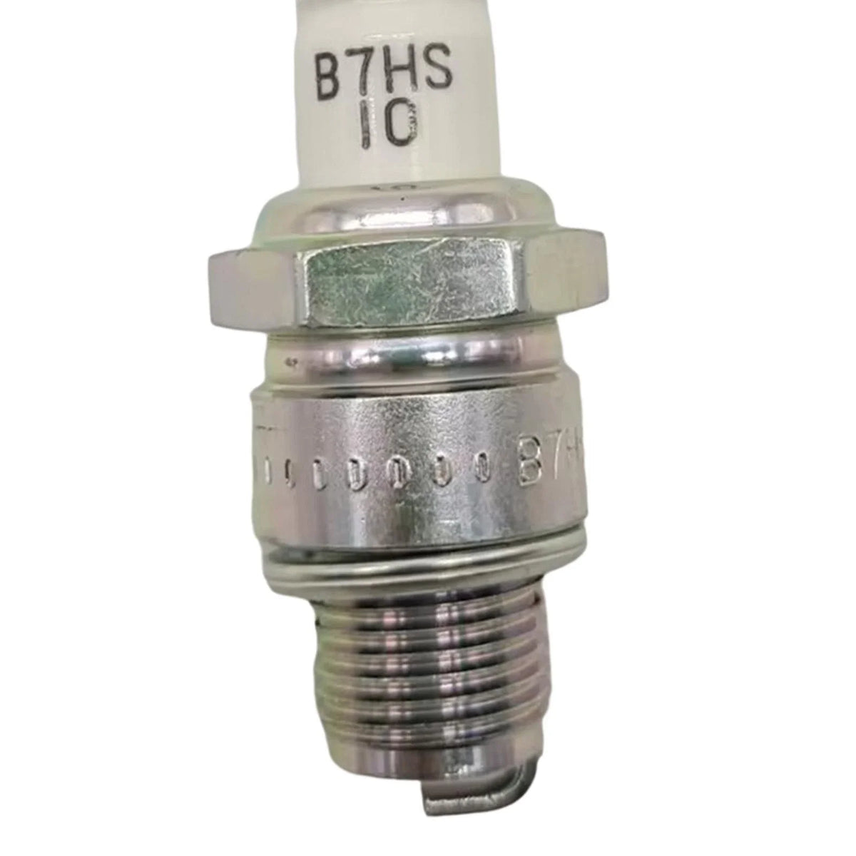 Boat Engine Spark Plug B7HS-10 for Yamaha Outboard Motor 2-Stroke