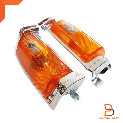 Chrome Side Corner Turn Signal Light for Nissan Navara D21 (1986-1992)