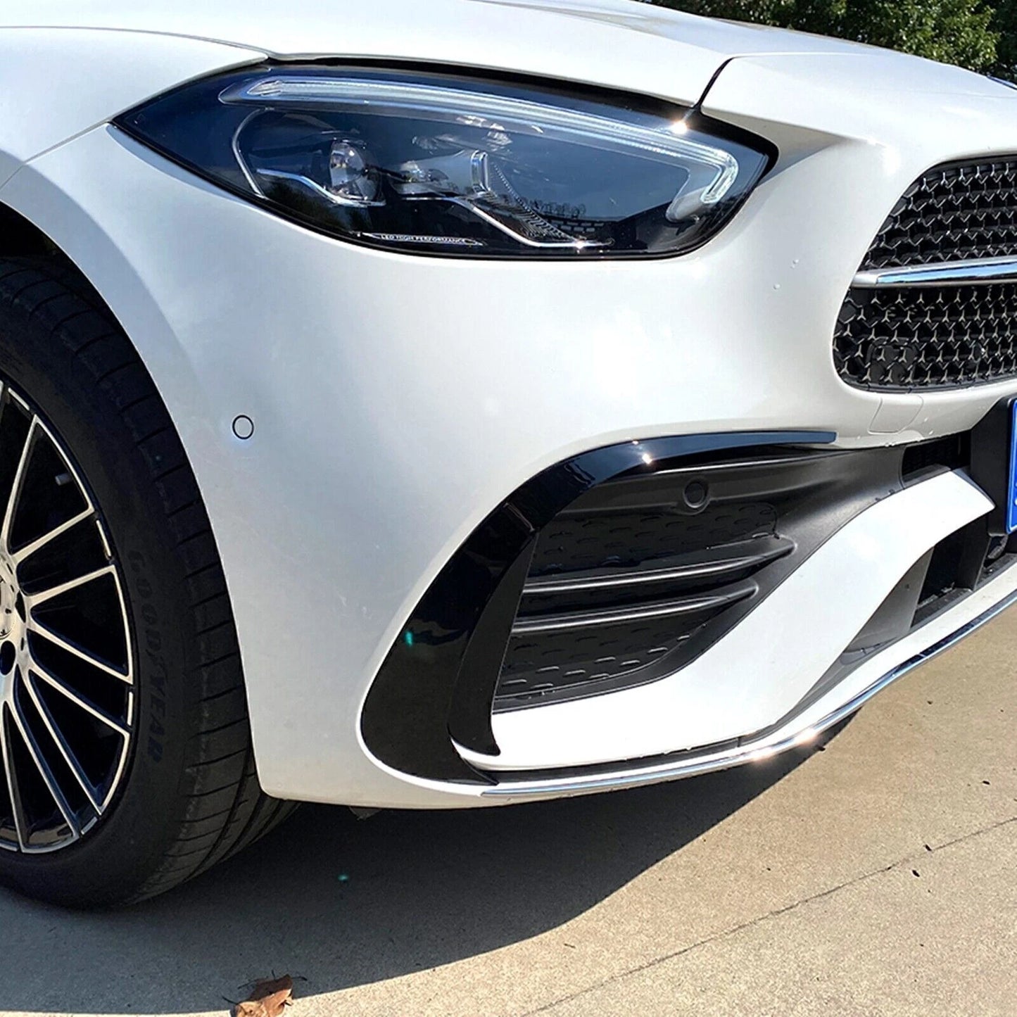 2 x Gloss Black Front Side Spoiler Air Vent Trim for Benz W206 (2022-)