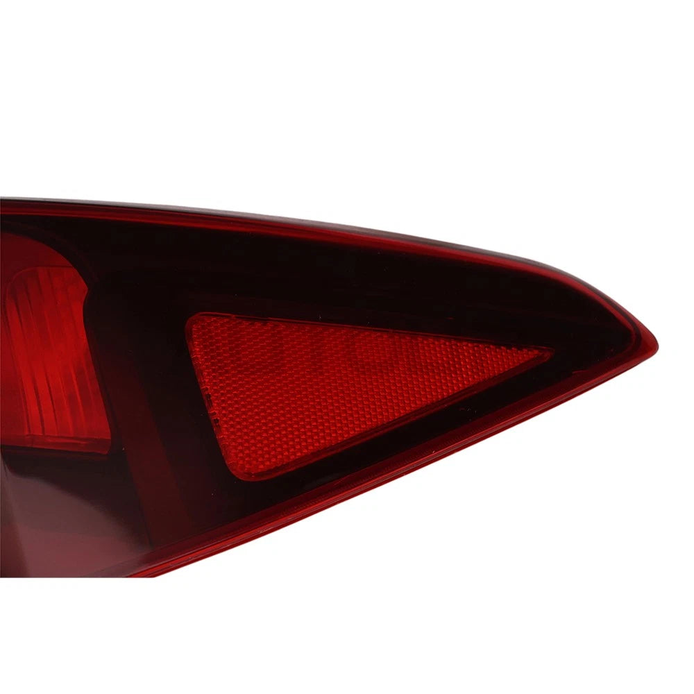 Tail Light Brakelight Lamp Passenger Right Side for Kia Rio (2018–2023)
