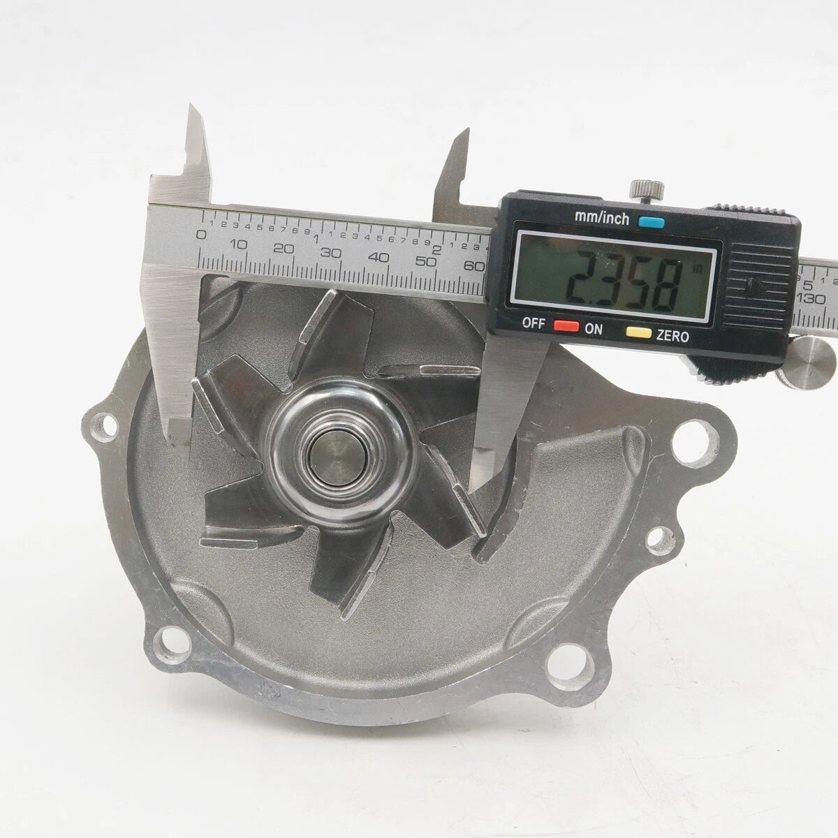 Water Pump 1-Piece for Nissan Datsun Fairlady 240Z 260Z 280Z S30 1970-1978