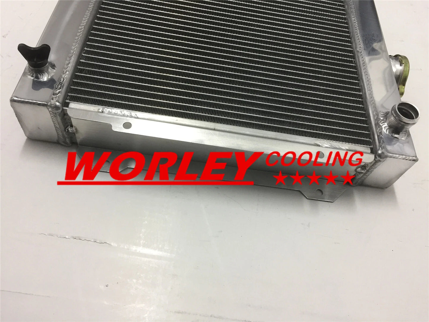 3 Row Alloy Radiator & 12" Cooling Fan for Datsun 1200 B110 (1970-1976)
