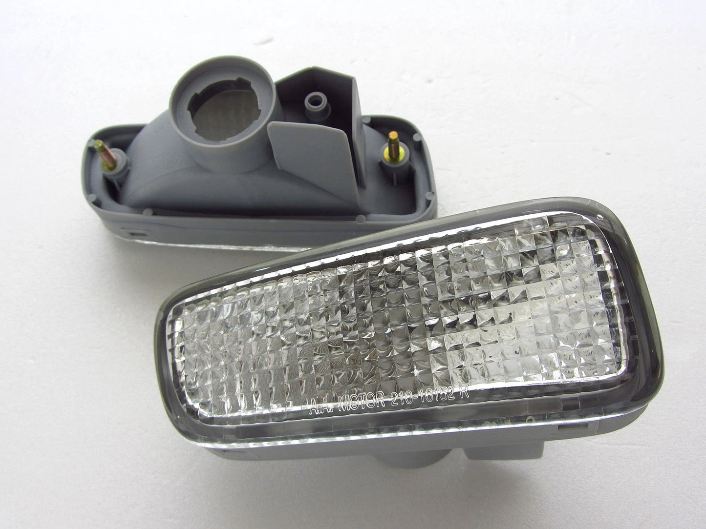 Isuzu TF TFR Holden Rodeo Bumper Indicator Light (1999-2002)