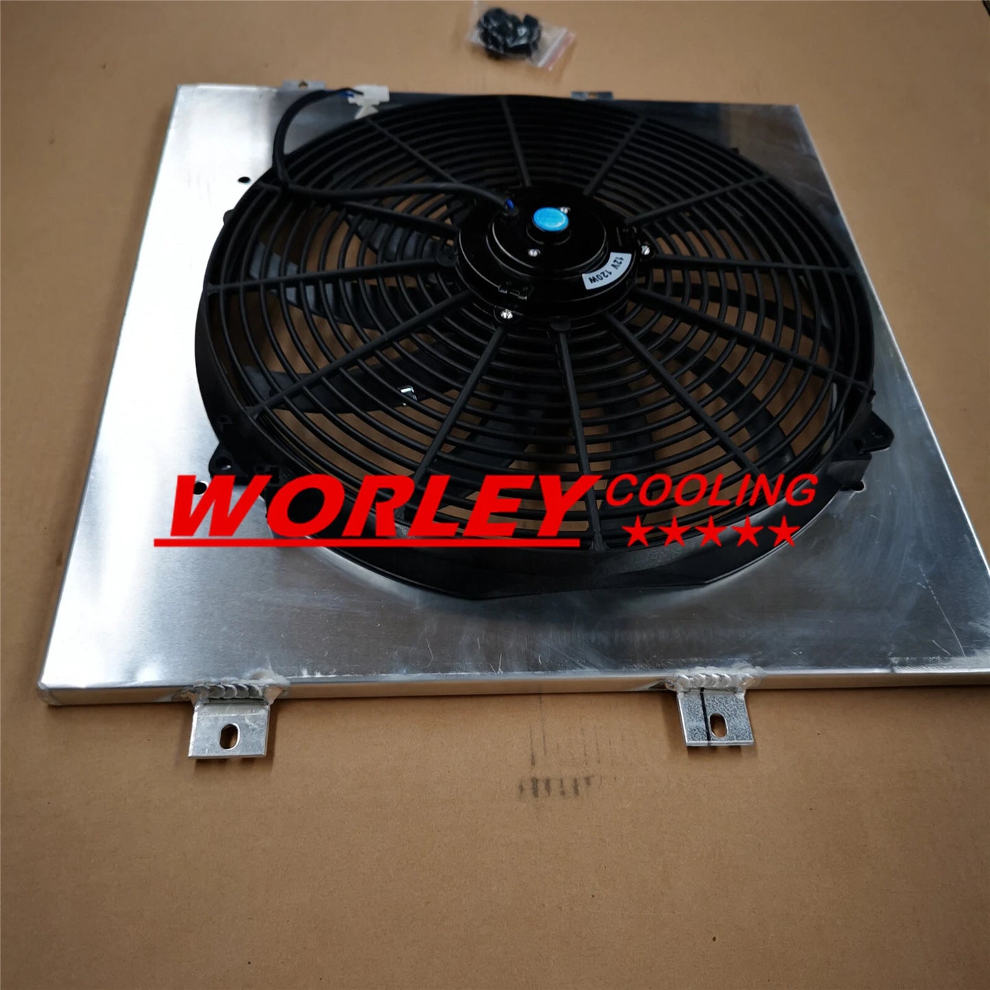 Aluminum Radiator & Shroud & Fan & Blue Hose for LandCruiser 75 Series (1984-2000)