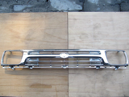 Chrome Grill for Toyota Hilux Truck 2WD (1992-1995) with Clips