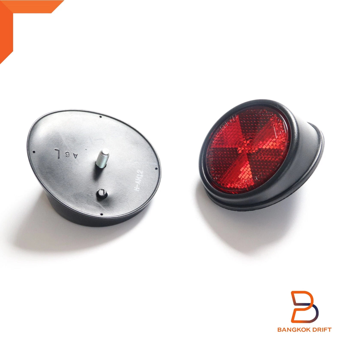 Rear Tub Reflector Pair LH RH for Mitsubishi Triton MK L200 Ute (1996-2006)