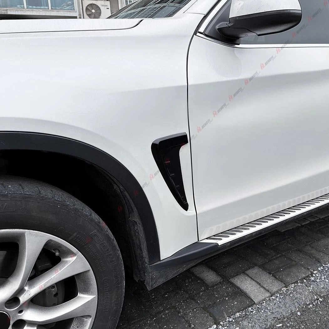 Gloss Black Side Air Fender Vent Cover for BMW X5 (2014–2018)