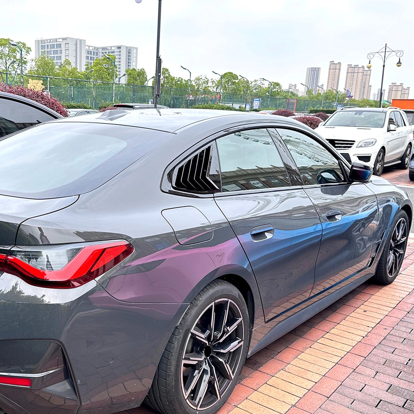 Gloss Black Rear Side Window Louvers for BMW 4 Series G26 (2020-2024)