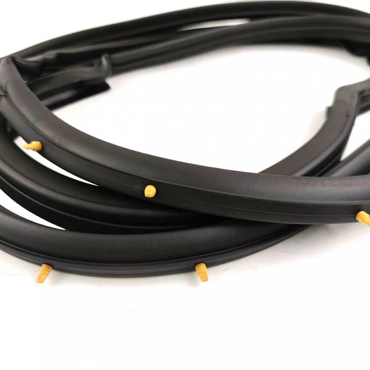 Door Rubber Weatherstrip Rear RH Fits Nissan Sentra Sunny B12 4D SED 1985-90