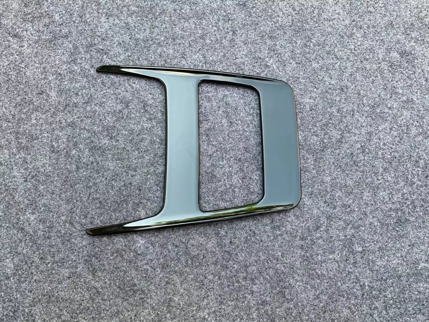 Black Inner Front Reading Light Cover Frame for Toyota Harrier Venza (2020-2024)