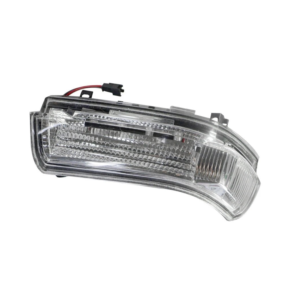 Left Side Turn Signal Light for Mitsubishi Pajero Montero Shogun (2001-2006)