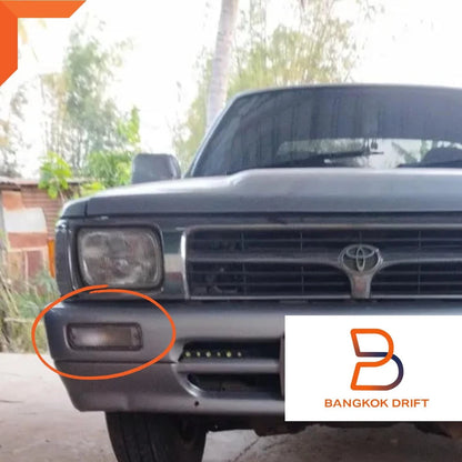 Clear Front Bumper Signal Light for Toyota Hilux Ute (1988-1996)