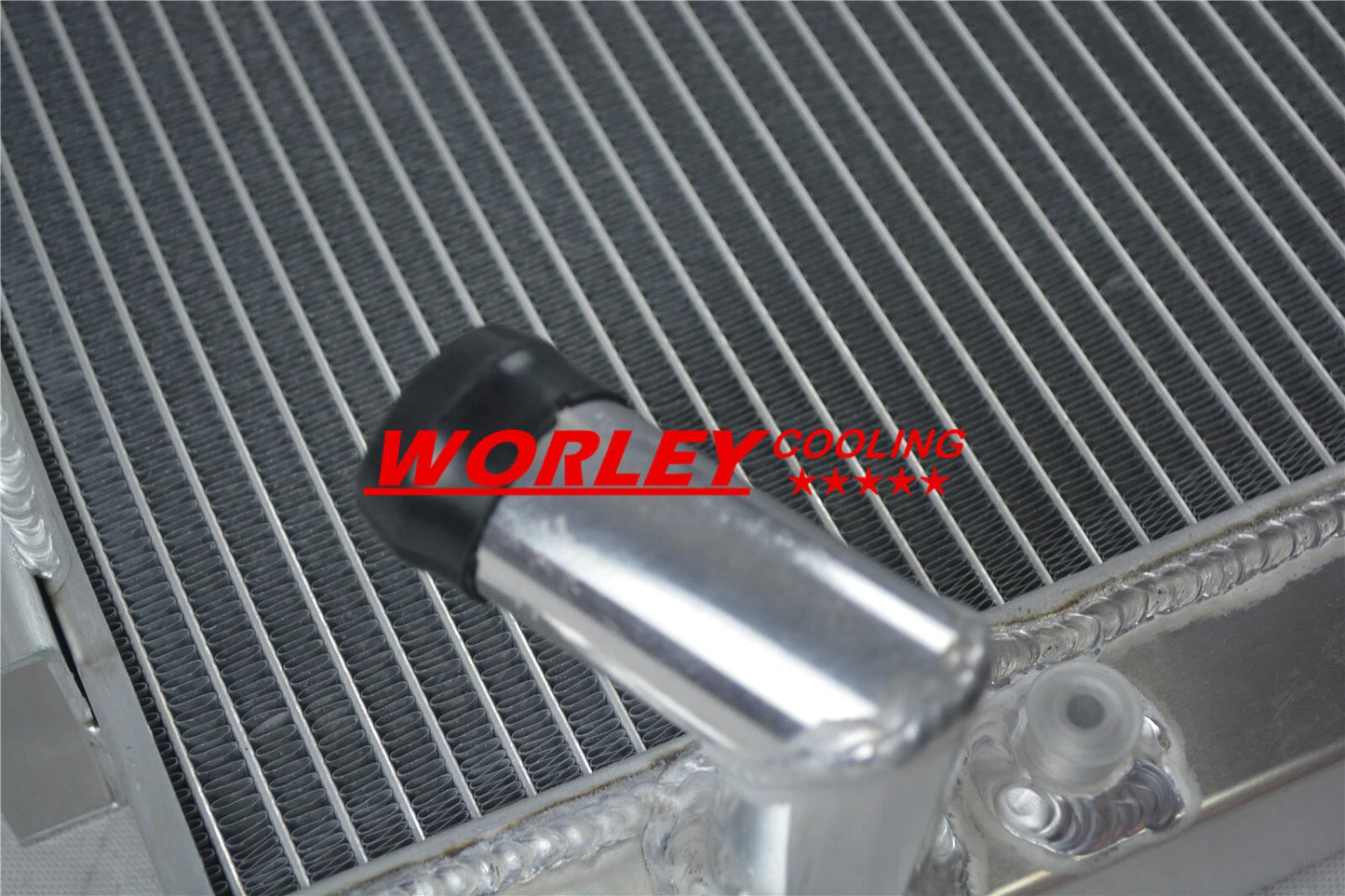 Alloy Radiator for Mitsubishi Pajero 3L (2000-2006)