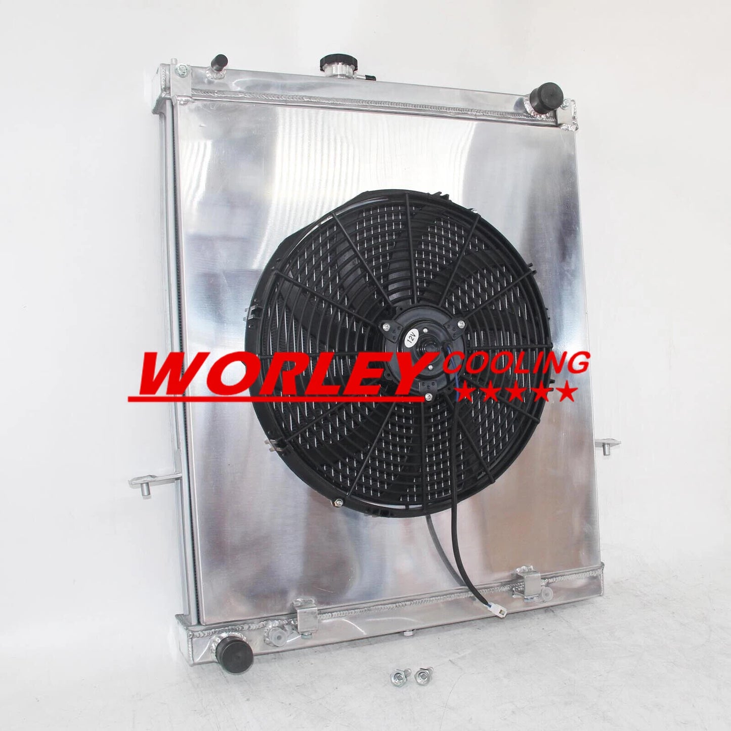 Aluminum Radiator & Fan Shroud for Nissan Patrol Y61 GU 3.0L/4.2L (2001-2016)