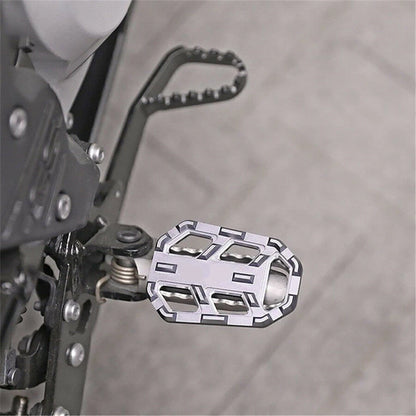 Wide Foot Peg Extender for BMW G310GS, F850GS, F750GS (2017-2023)