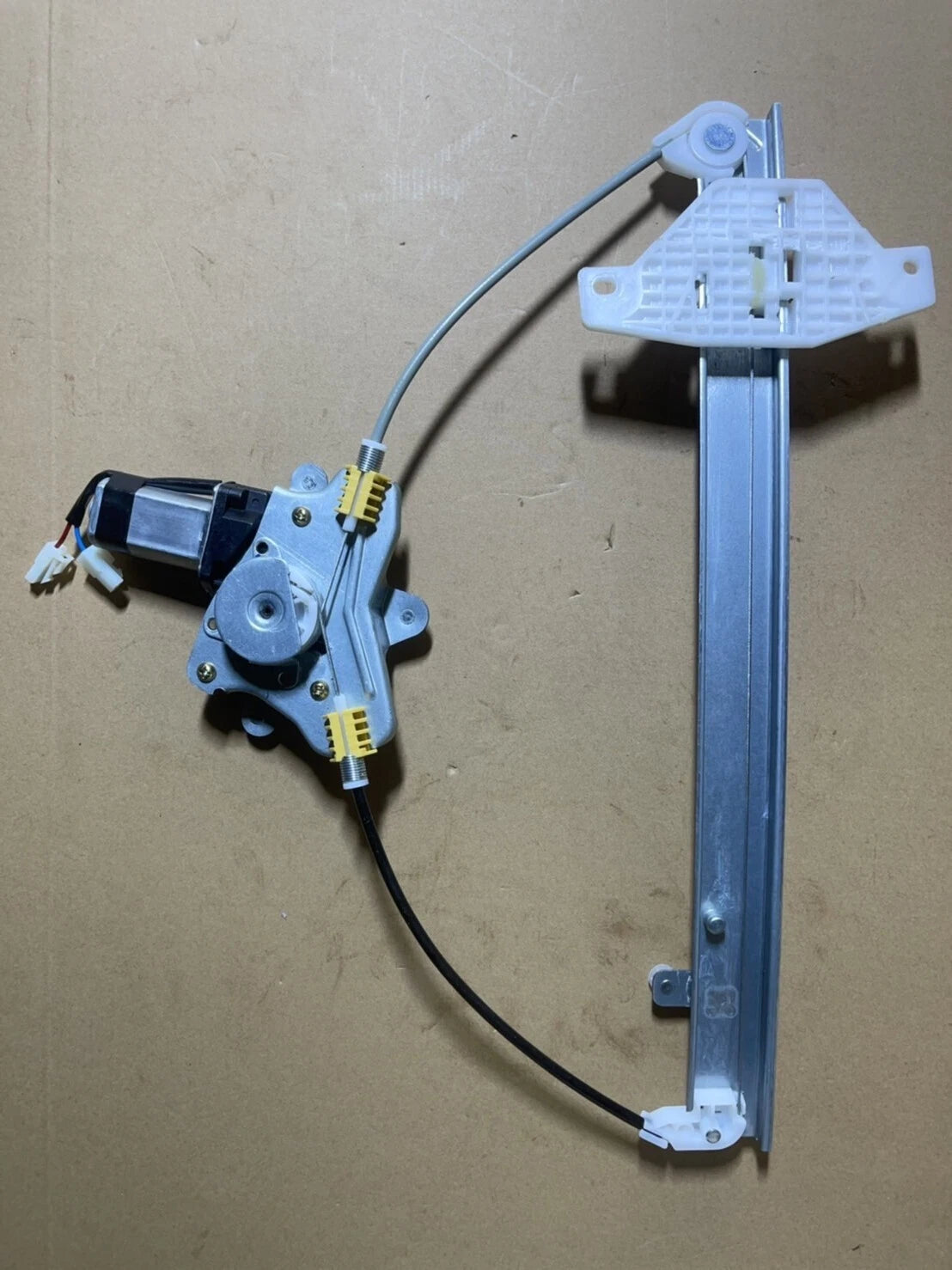 Rear Left Window Regulator With Motor 2 Pins for Holden Captiva CG7 (2006–2014)