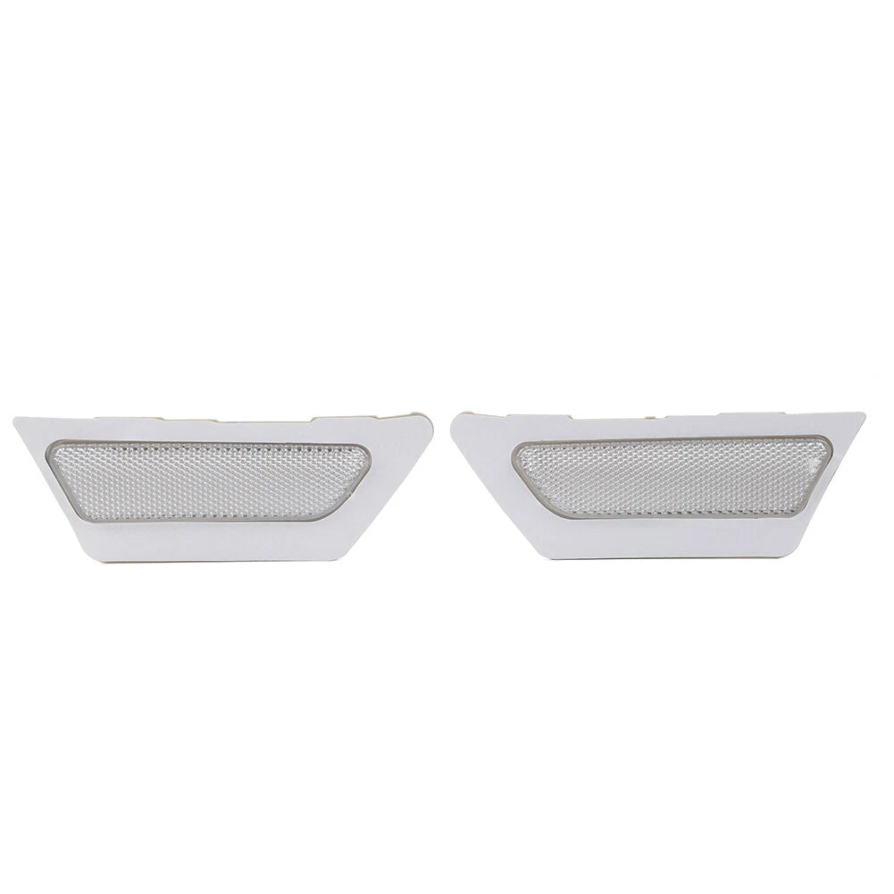 White Front Bumper Reflector Side Marker Light for Audi A4 B9 (2017-2019)