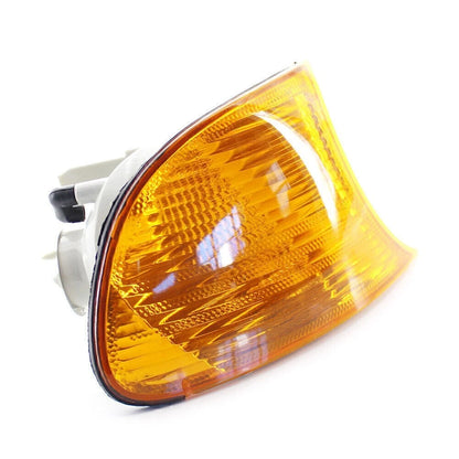 Front Right Turn Signal Light w/ Yellow Lens for BMW E46 3-Series (00-01)