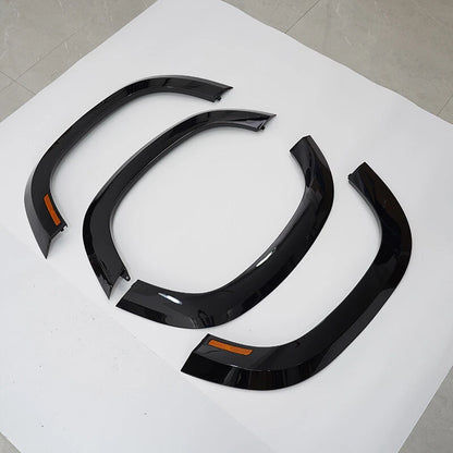 Defender 90 Wheel Fender Trim Widening with Lights for 2020-2024 Models