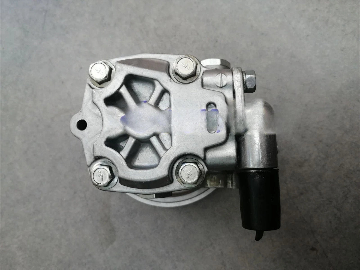 Power Steering Pump w/ Pulley for Audi B8 A4 A5 Quattro (2009–2012)