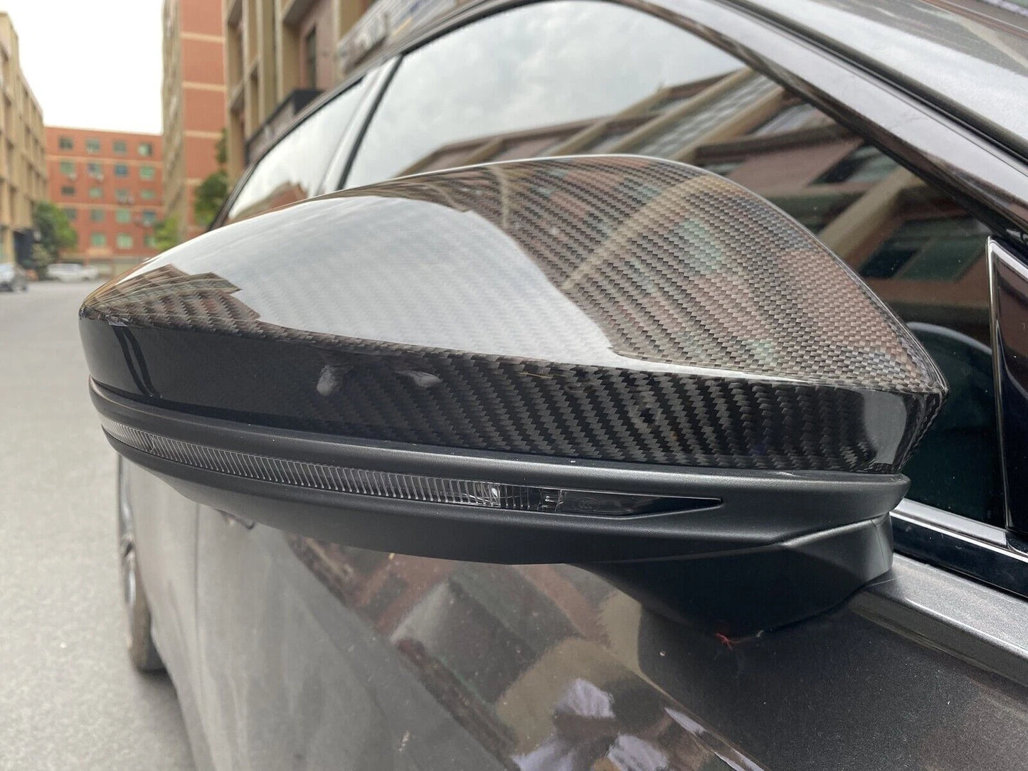 2 x Carbon Fiber Side Mirror Covers for Audi A6 A7 A8 (2019-2020)