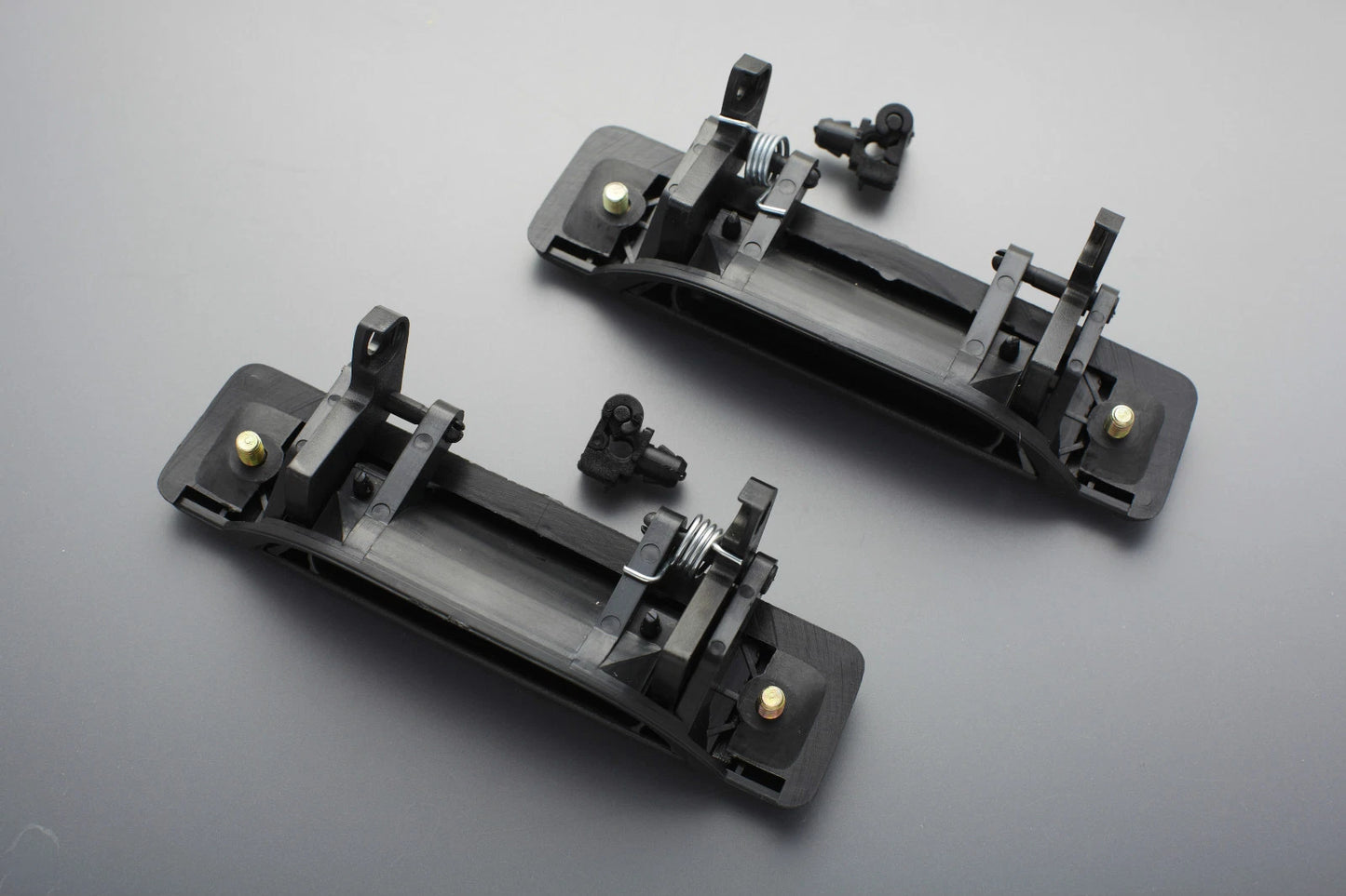 Black Door Handles 2 x for 85-98 Ford Courier Mazda Bravo B2000 B2200 B2600