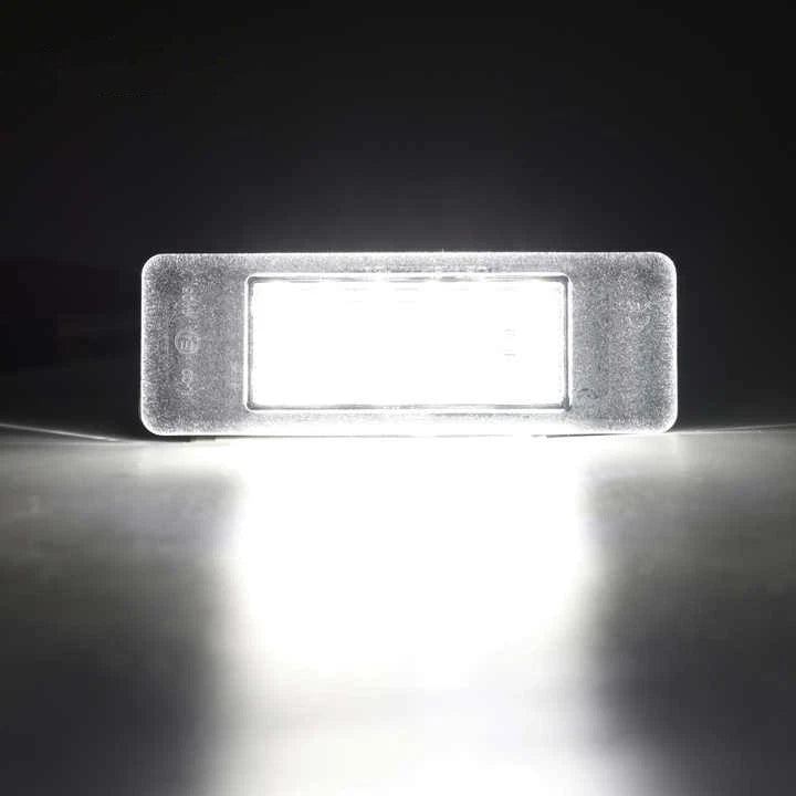 White LED License Plate Light for Infiniti Q50 (2014–2017)