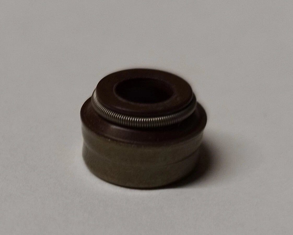 Valve stem seals for Mercedes Sprinter Vito C200 C220 E220