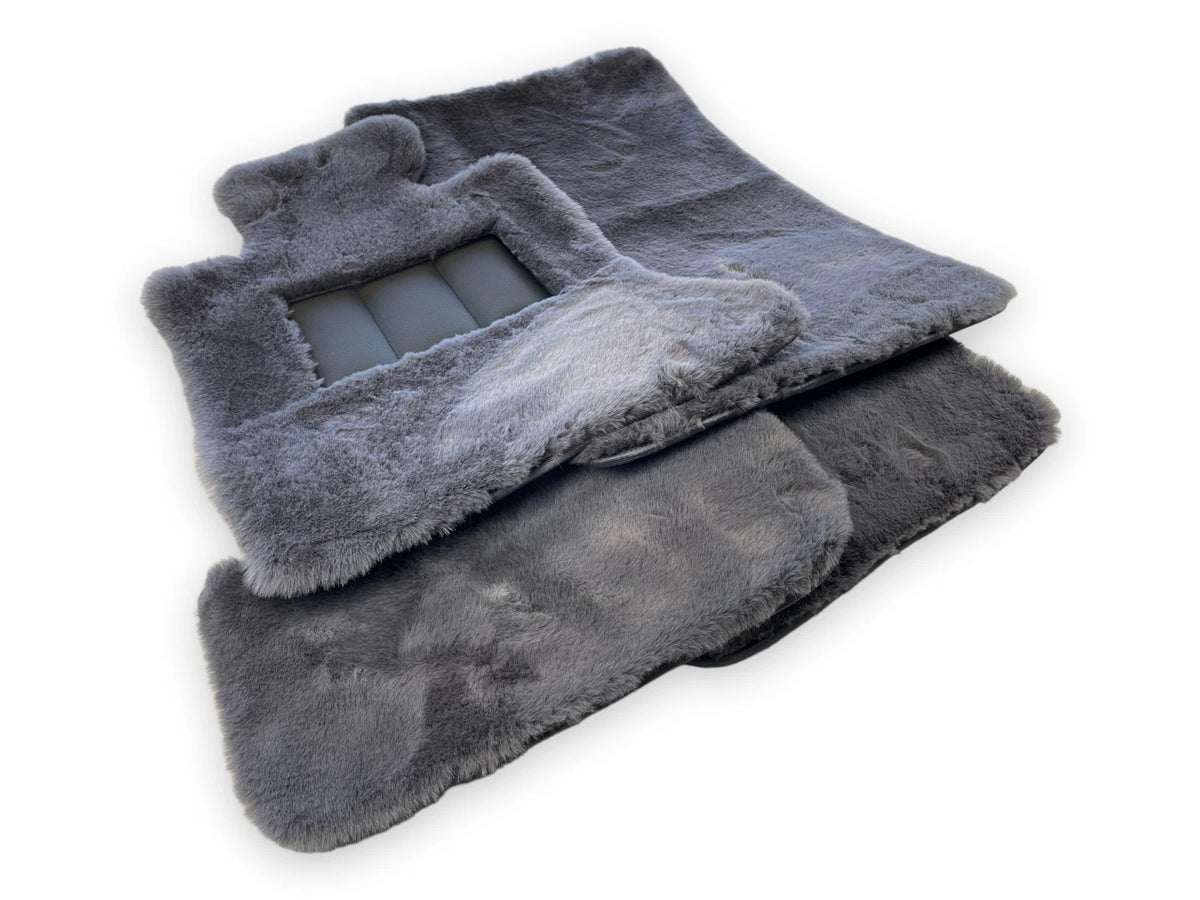 Dark Gray Sheepskin Floor Mats for Rolls Royce Cullinan (2019-2023)