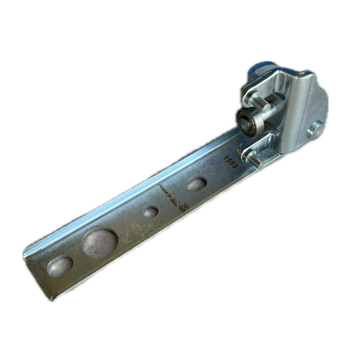 Left Middle Sliding Door Roller Hinge Bracket for Toyota HiAce (1989–2005)