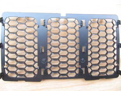 Upper Grill Insert Honeycomb Mesh for JEEP Grand Cherokee WK (2014-2016)