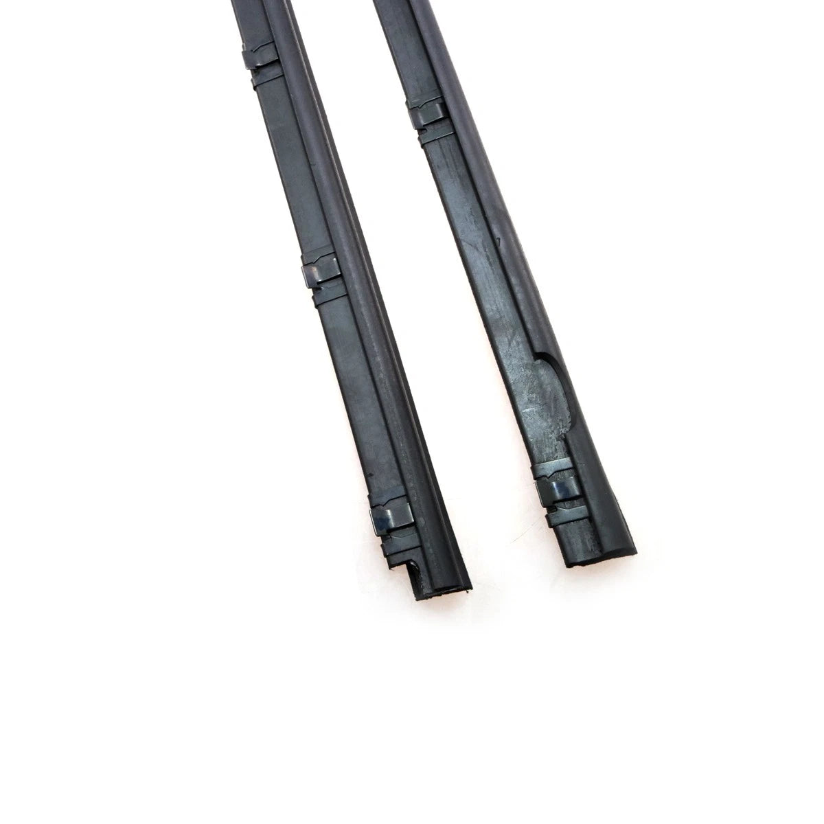 Front Door Glass Weatherstrip for Toyota Land Cruiser FZJ75 HZJ74 1979