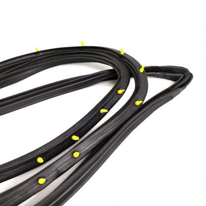 Door Rubber Seal Weatherstrip Rear RH Fits Mazda 616 618 Capella RX2 1970-78 D09