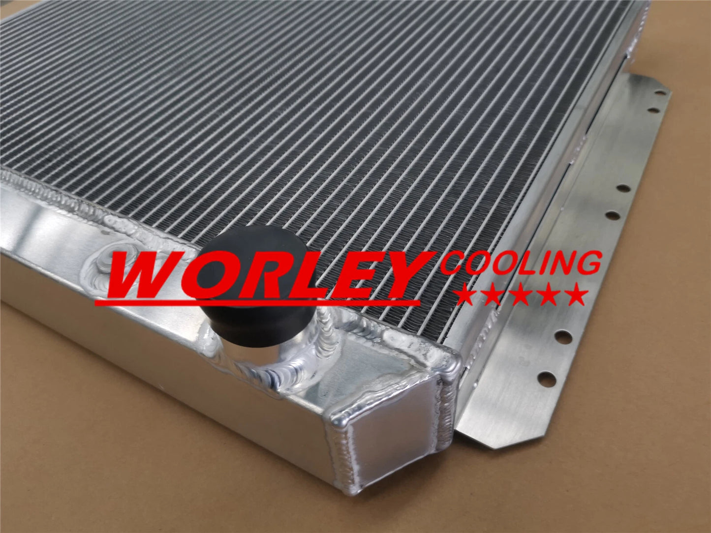 44mm Aluminum Radiator for 1949-1954 Chevy Cars V8 AT