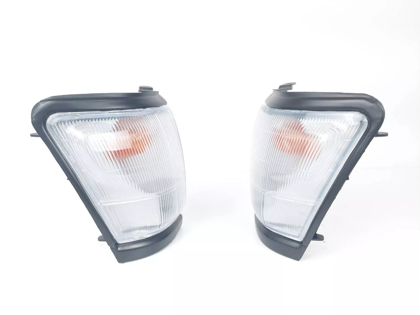 Corner Lamp Light Side Indicator for Toyota Hilux SR5 (1998-2001)
