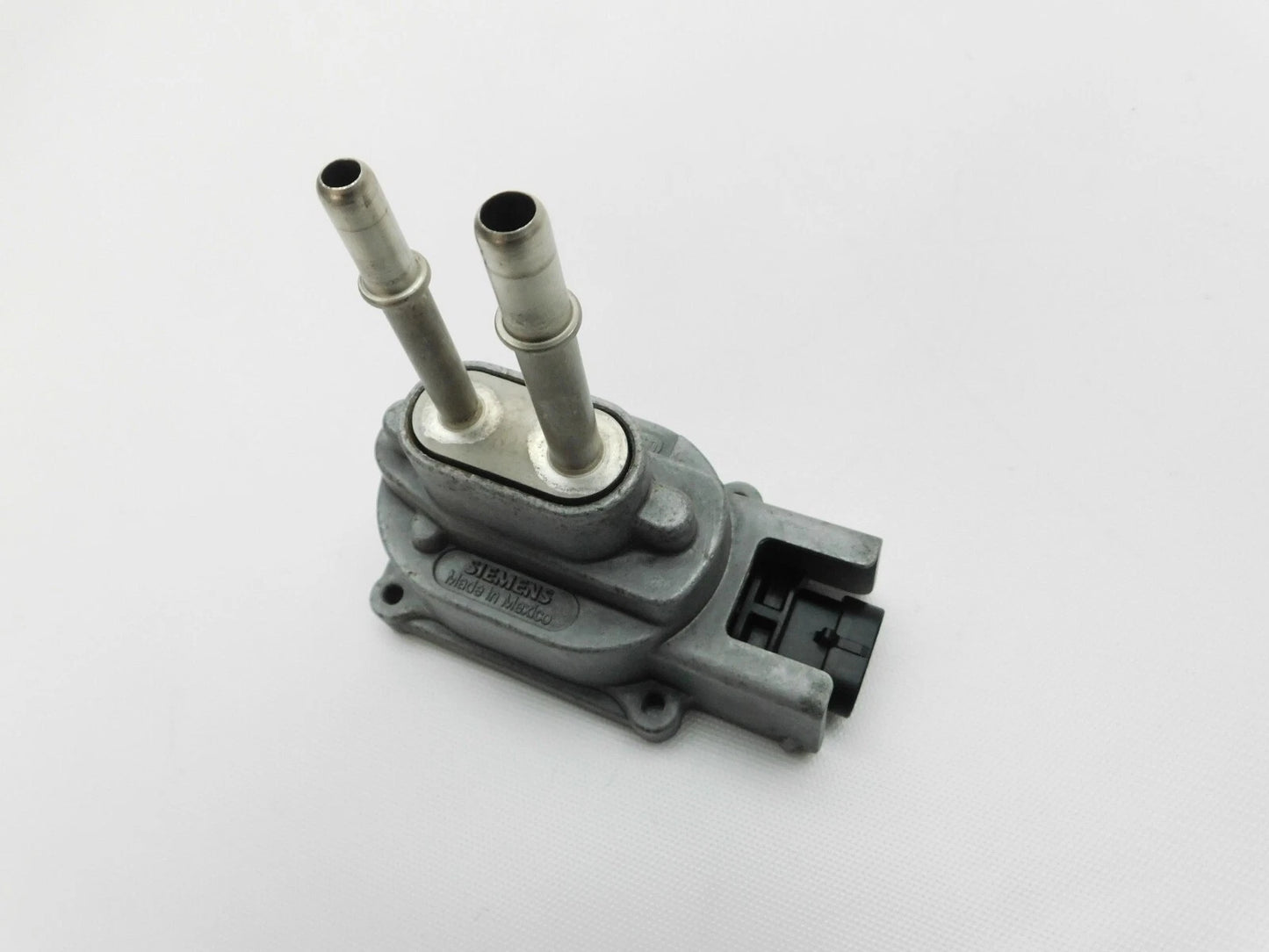 Flex Fuel Composition Sensor for Escalade Tahoe Yukon (2000–2005)