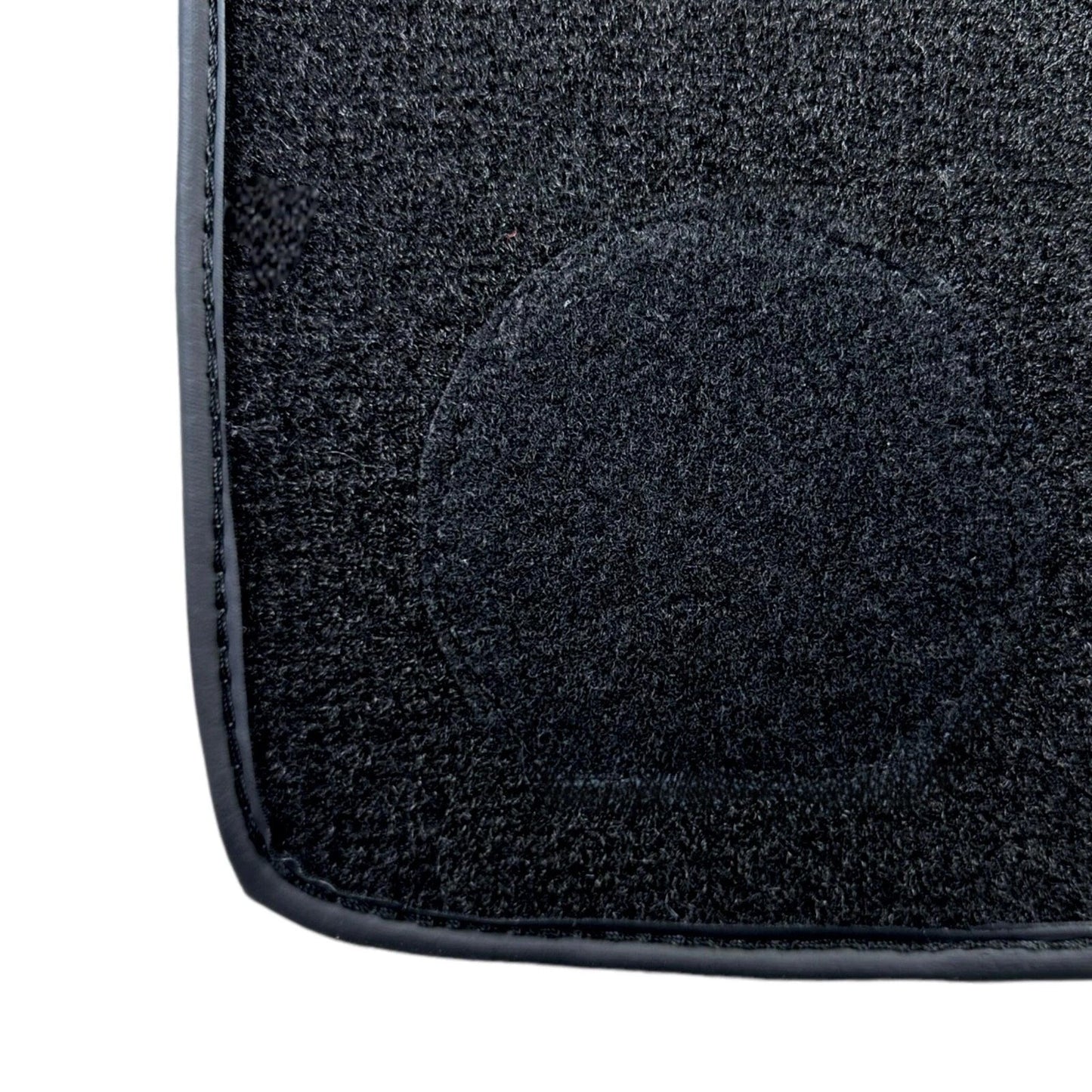 Black Sheepskin Floor Mats for BMW 7 Series F02 (2009-2015) - AutoWin