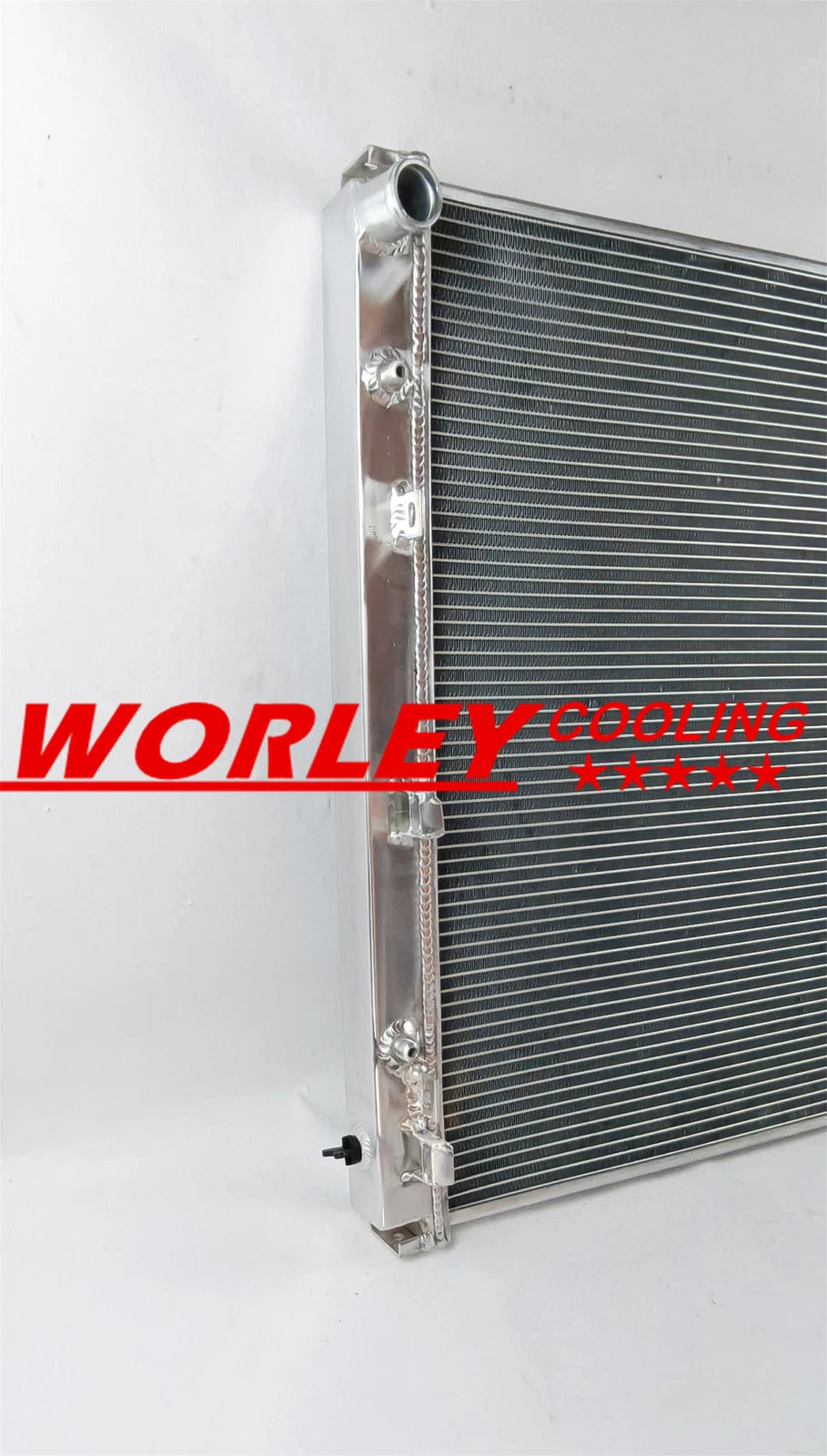 Aluminum Radiator for Nissan Frontier Pathfinder 2005-2019 (2005-2019)