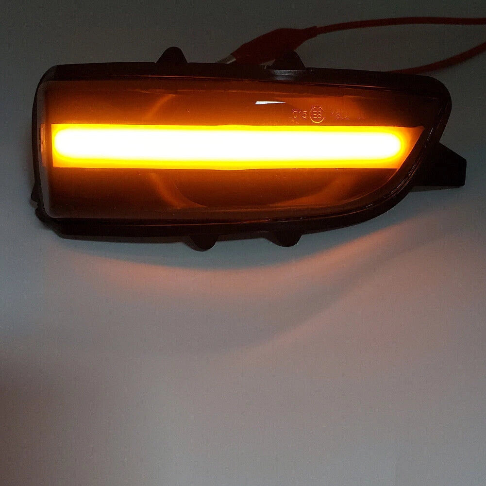 Dynamic Turn Signal Light for Volvo C30 C70 S40 S60 V40 V50 V70 (2006-2016)