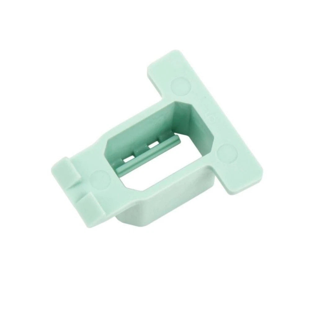 Roof Rack Retainer Clip for Chevrolet Silverado, Tahoe (2007-2014)