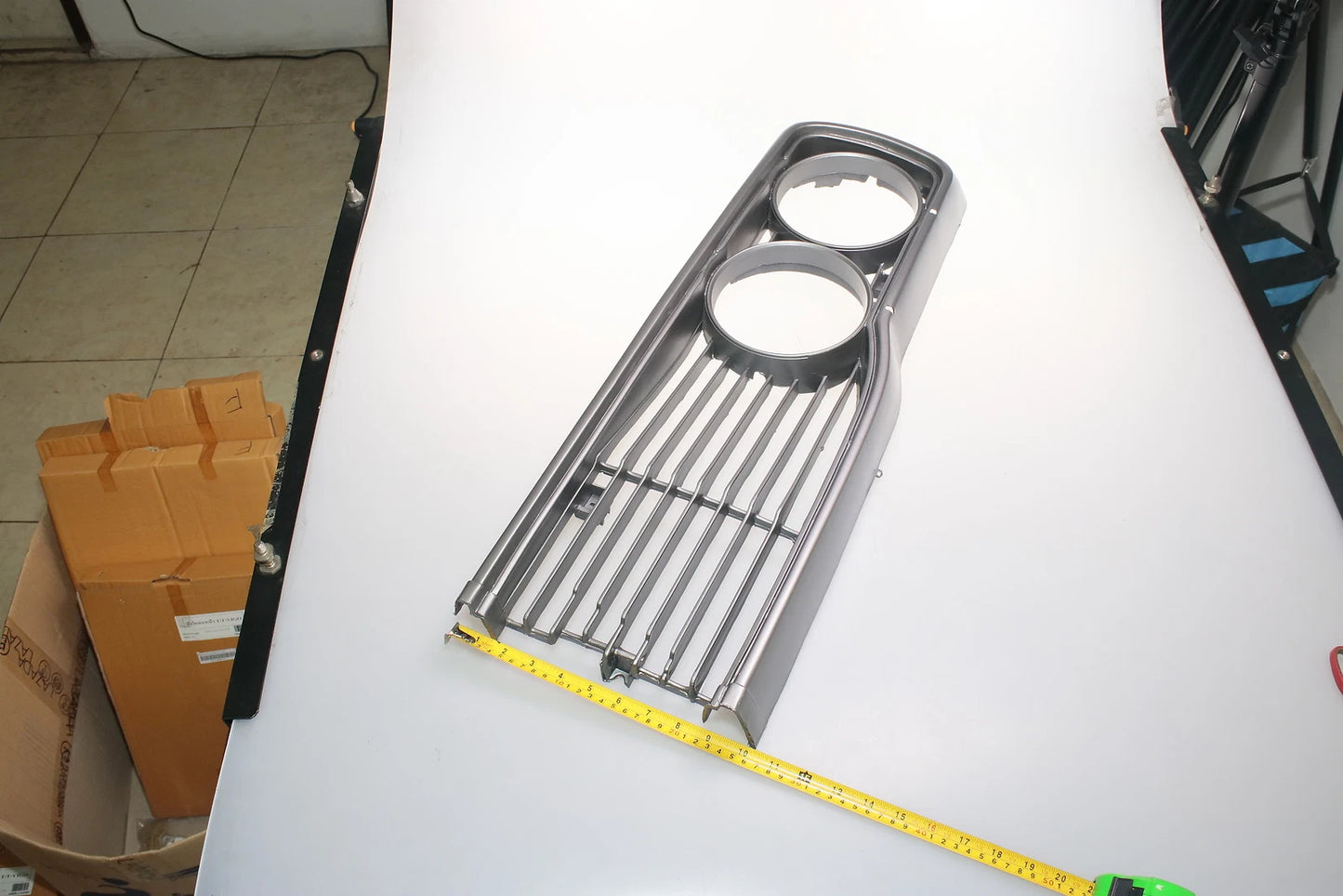 Front Grill Gray for Toyota Hilux N20 RN25 LN20 1972-1978