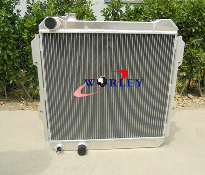3ROW Aluminum Radiator for Toyota Hilux LN85 LN60 LN61 LN65 2.4L Diesel (84-91)