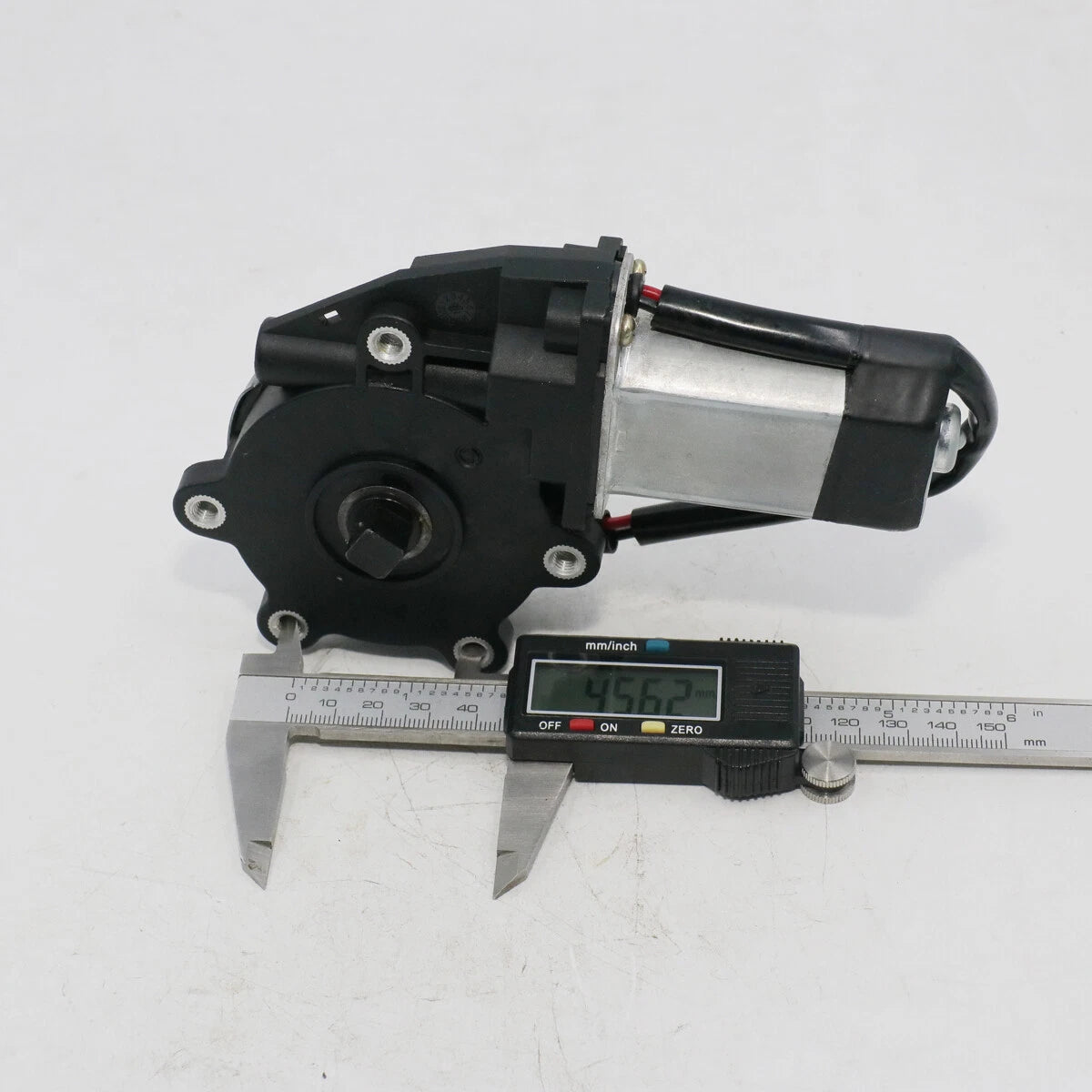 Motor Assy Power Window Regulator for Isuzu D-Max2002-2011