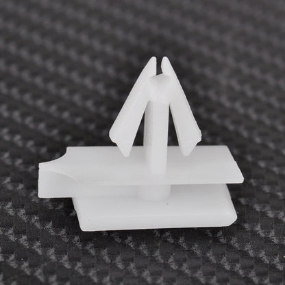 10 x Rocker Moulding Nylon Clip Retainers for Pontiac Cadillac (2000-2005)