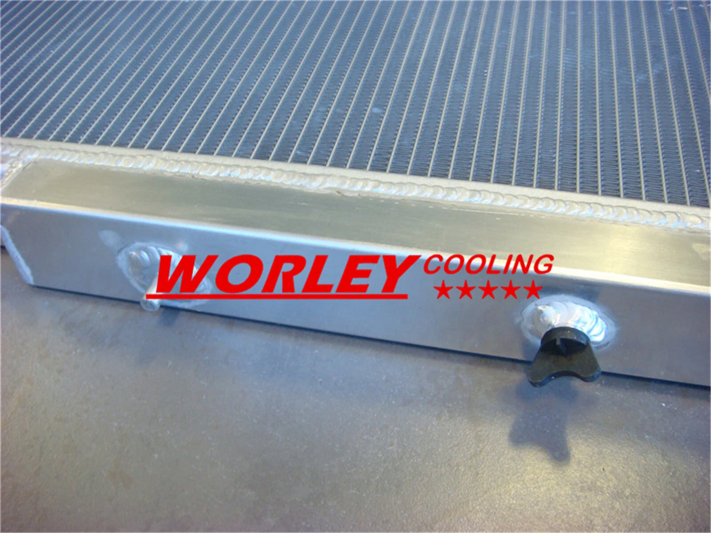 3 Row Aluminum Radiator + Fans for Nissan Patrol Y61 4.5L (1997 - Present)