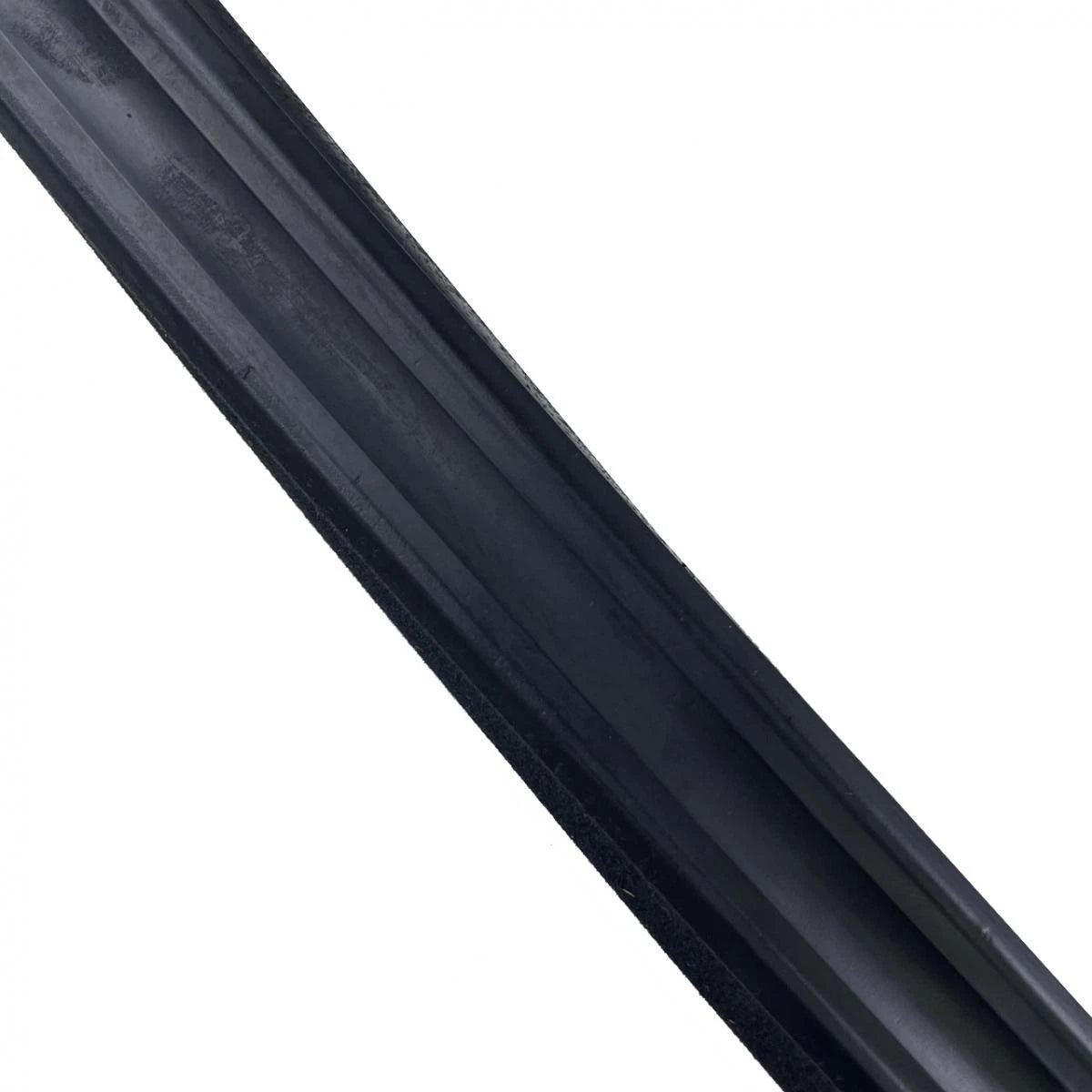 Glass Run Door Channel Rubber Pair Fits Mitsubishi L200 Triton UTE 1986-96 D05