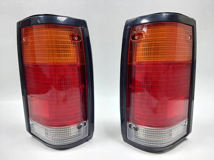 Tail Lights 2 x Rear Lamps for Mazda Bravo, Ford Courier (1985-1998)